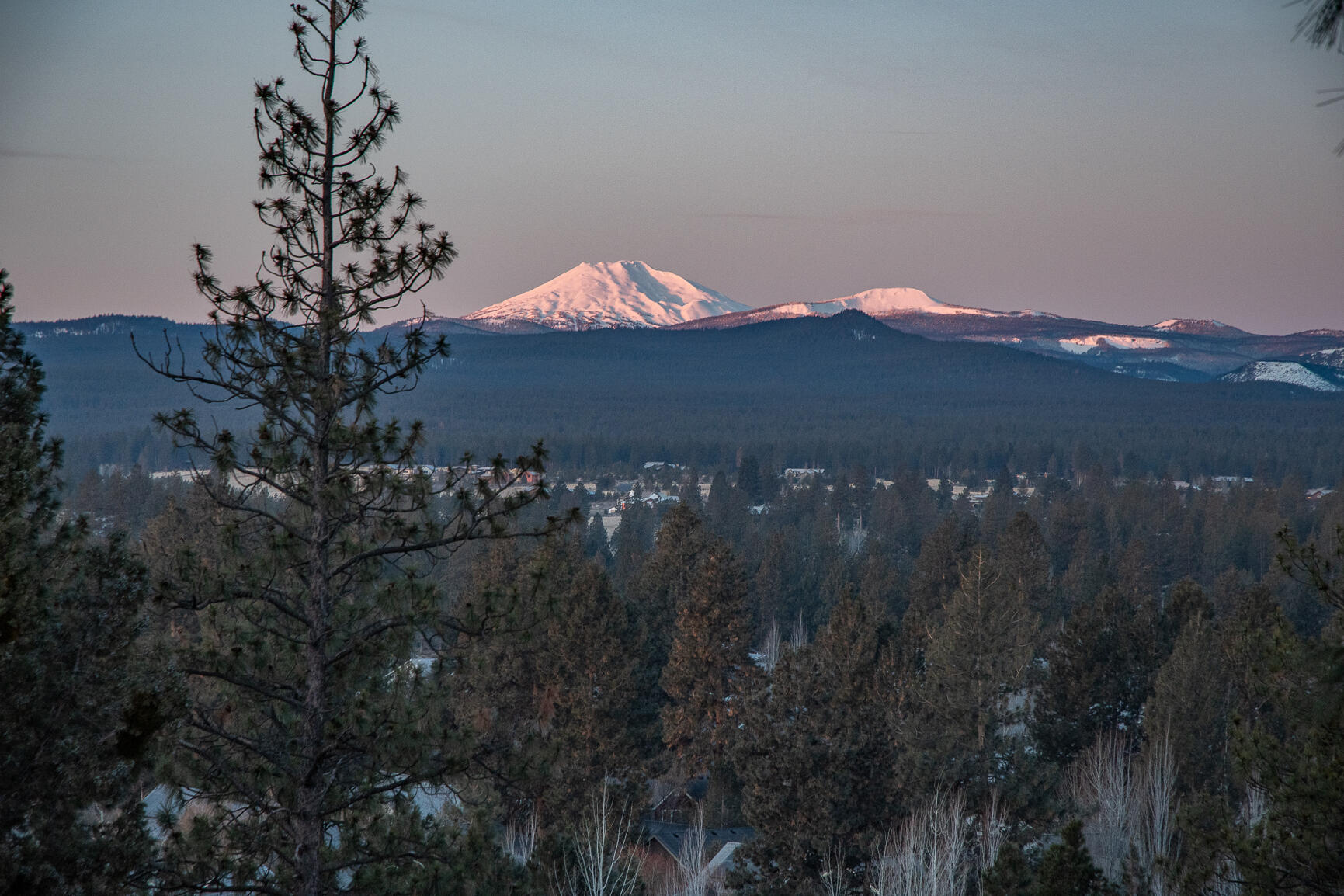 Skyliner Summit - Land