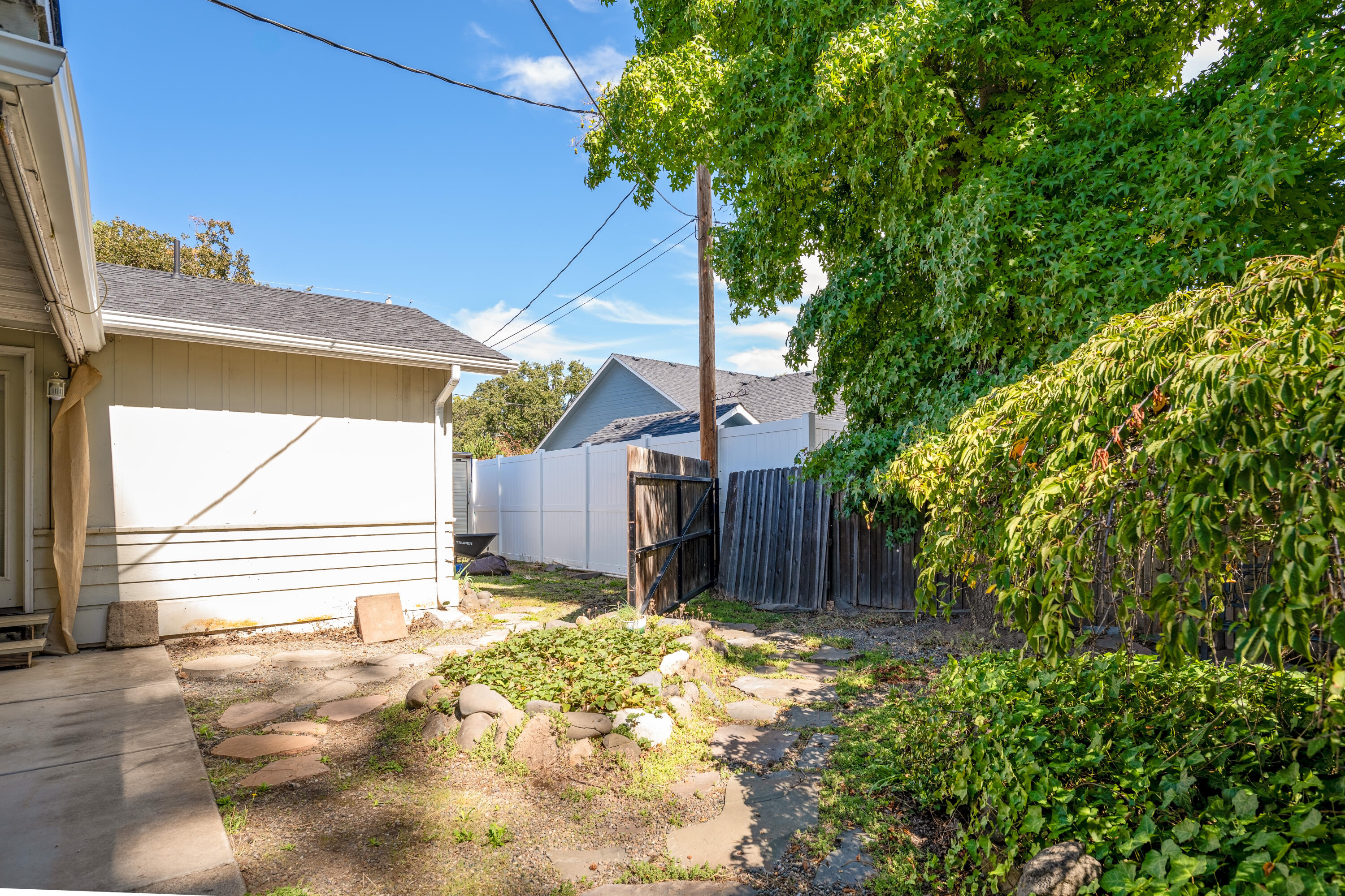 Grant Acres - Residential