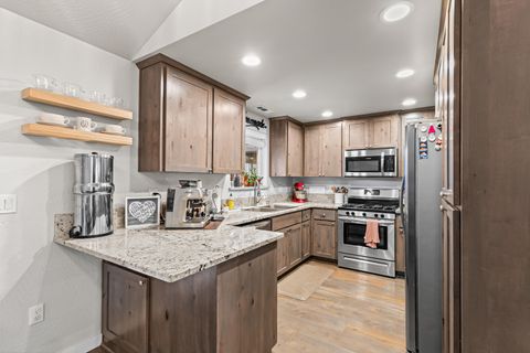 Tiny photo for 3228 Ramie Lane, White City, OR 97503 (MLS # 220211899)