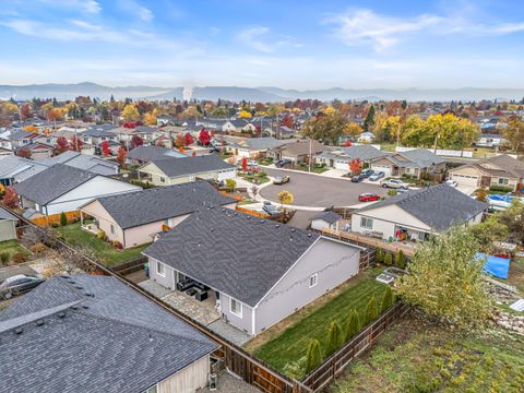 Tiny photo for 3228 Ramie Lane, White City, OR 97503 (MLS # 220211899)