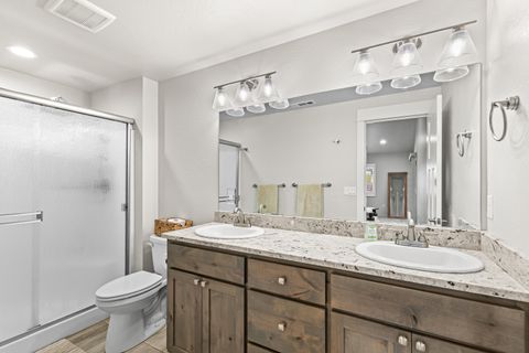 Tiny photo for 3228 Ramie Lane, White City, OR 97503 (MLS # 220211899)