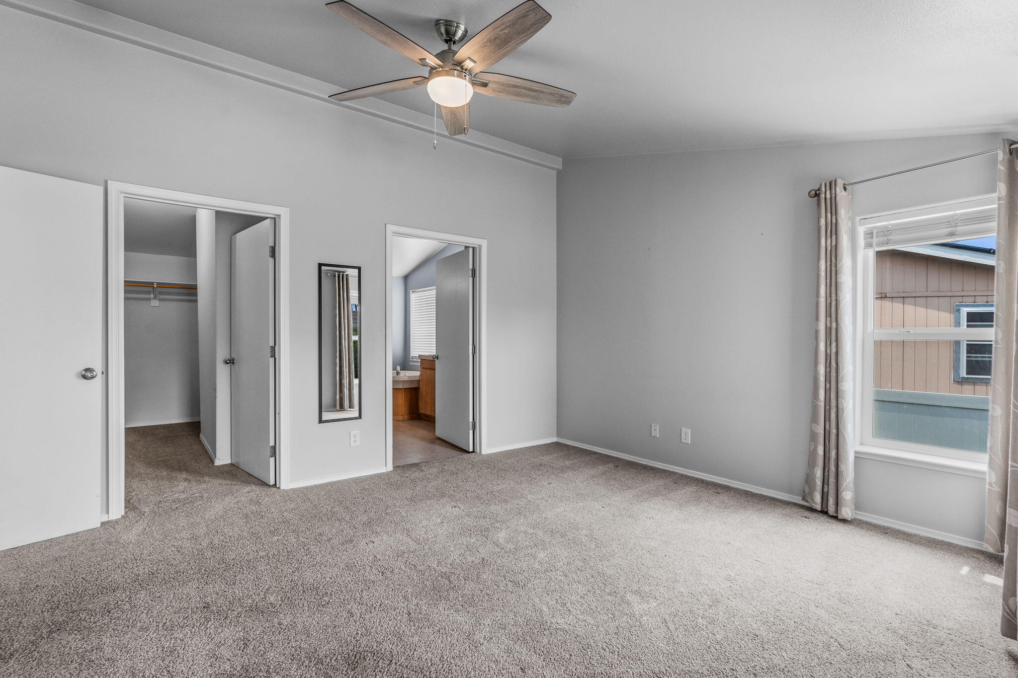 Ni Lah Sha Village - Residential