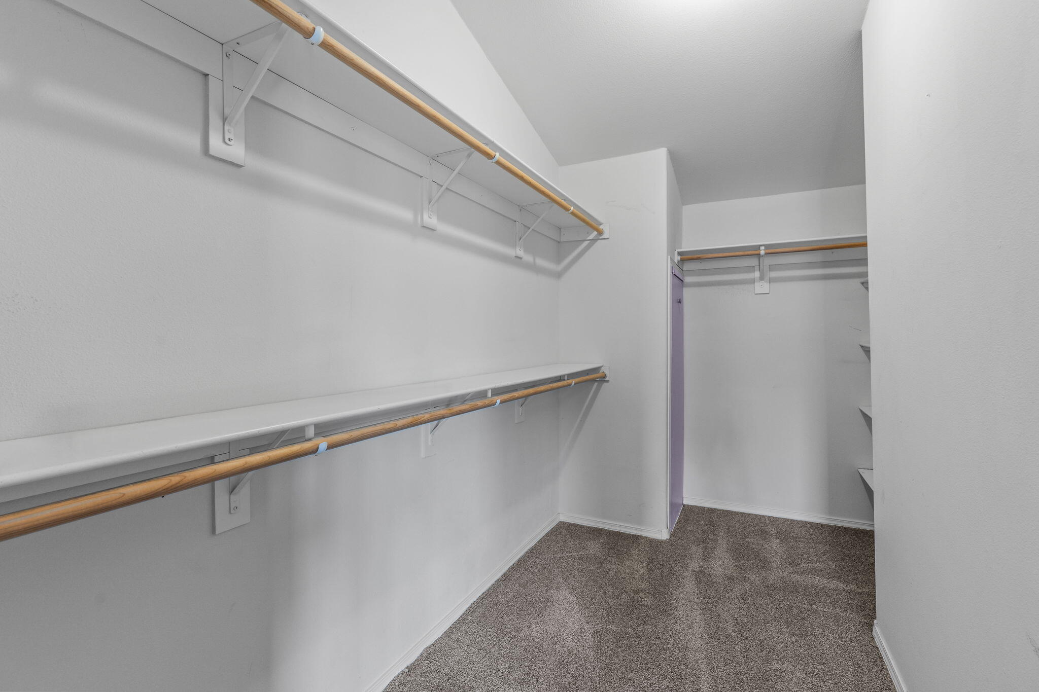 Ni Lah Sha Village - Residential