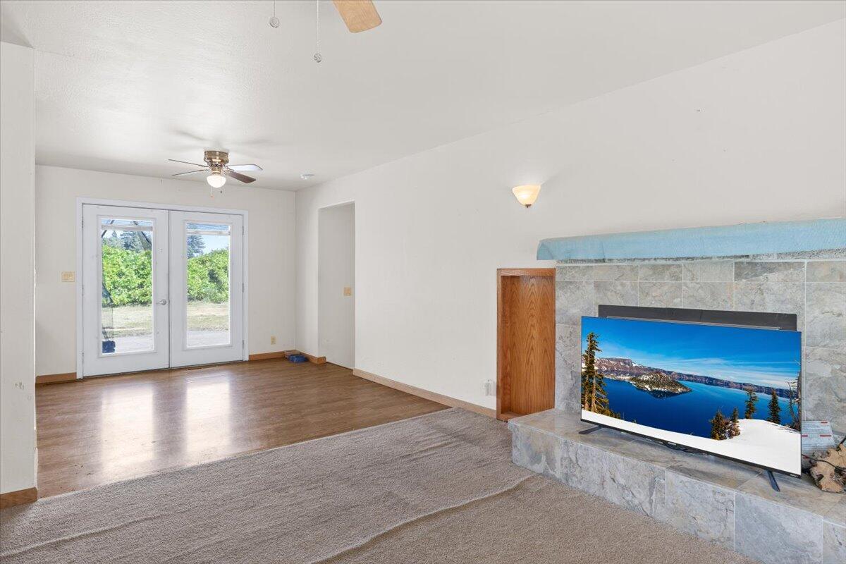 Lower River Glen Subdivision - Residential