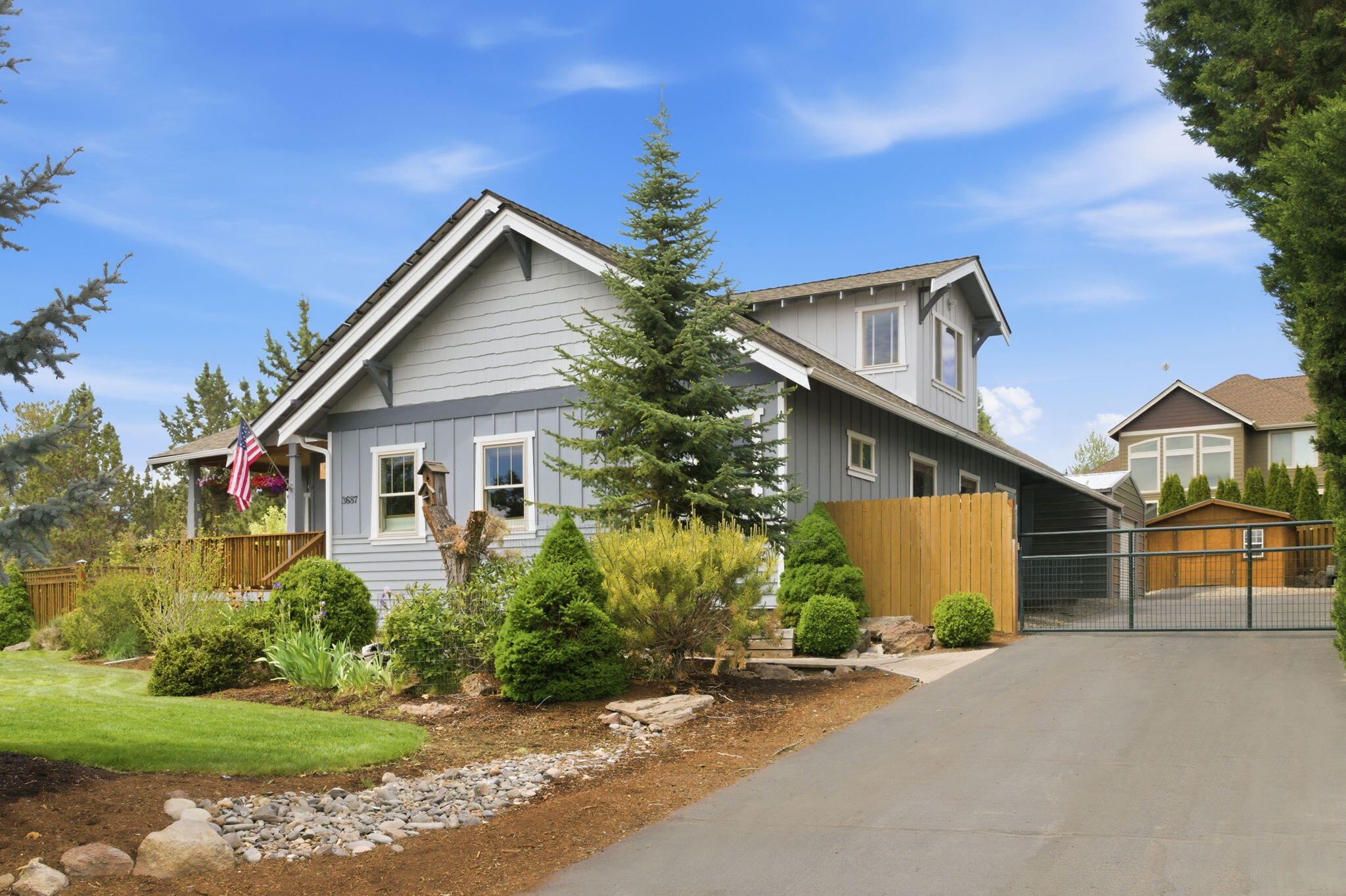 3687 SW 35th Street