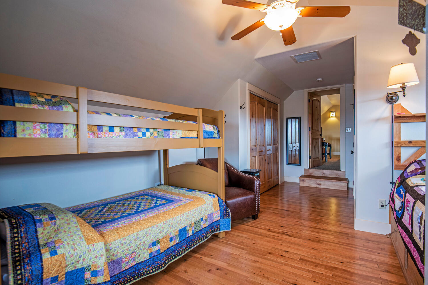 Pine Meadow Vill - Residential