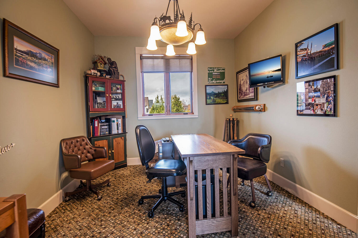 Pine Meadow Vill - Residential