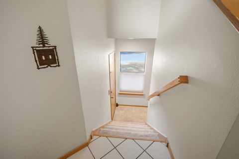 Tiny photo for 17682 Bittern Lane #31, Sunriver, OR 97707 (MLS # 220217791)