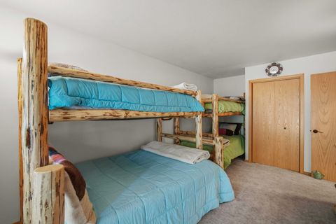 Tiny photo for 17682 Bittern Lane #31, Sunriver, OR 97707 (MLS # 220217791)