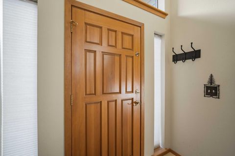 Tiny photo for 17682 Bittern Lane #31, Sunriver, OR 97707 (MLS # 220217791)