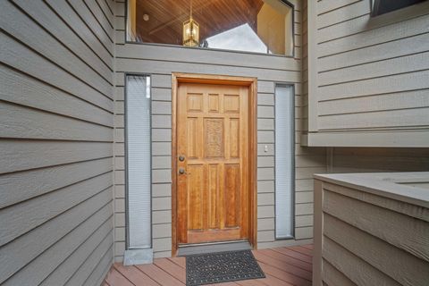 Tiny photo for 17682 Bittern Lane #31, Sunriver, OR 97707 (MLS # 220217791)