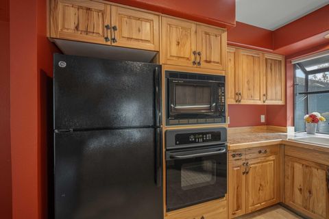 Tiny photo for 17682 Bittern Lane #31, Sunriver, OR 97707 (MLS # 220217791)