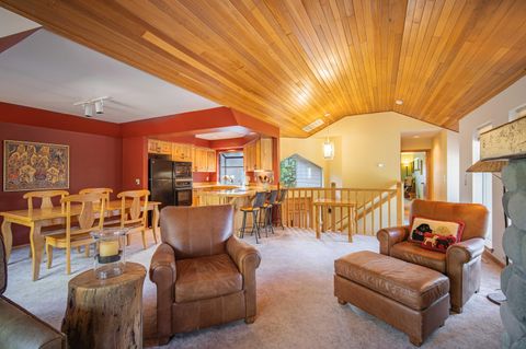 17682 Bittern Lane 31 Bend OR 97707