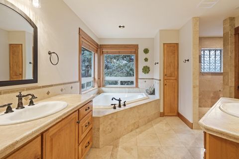 Tiny photo for 3437 NW Braid Drive, Bend, OR 97703 (MLS # 220214009)