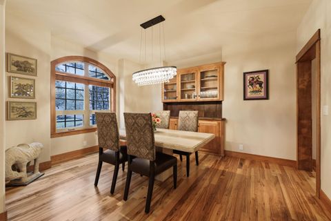 Tiny photo for 3437 NW Braid Drive, Bend, OR 97703 (MLS # 220214009)