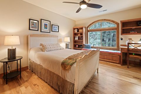 Tiny photo for 3437 NW Braid Drive, Bend, OR 97703 (MLS # 220214009)