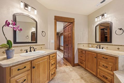 Tiny photo for 3437 NW Braid Drive, Bend, OR 97703 (MLS # 220214009)