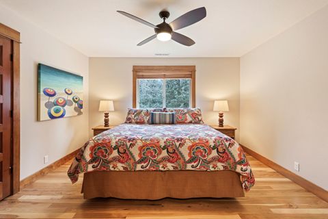 Tiny photo for 3437 NW Braid Drive, Bend, OR 97703 (MLS # 220214009)