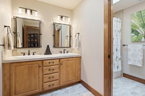 Tiny photo for 3437 NW Braid Drive, Bend, OR 97703 (MLS # 220214009)