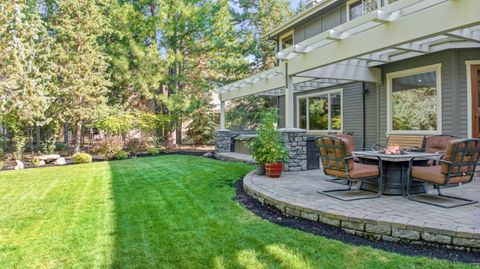 Tiny photo for 3437 NW Braid Drive, Bend, OR 97703 (MLS # 220214009)