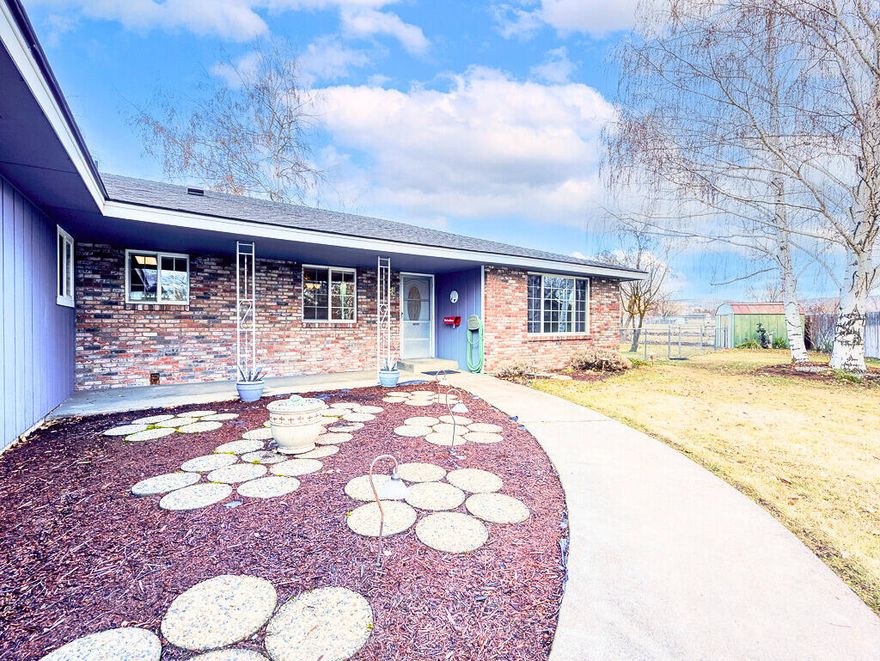 This 1,785 sqft. home, built in 1976, features 3 bedrooms and 2 full bathrooms. Located on a 0.3-acre lot, the property includes a two-car attached garage and additional parking space suitable for an RV.

Interior features include two separate living areas, a formal dining room, and a dedicated laundry room. The home has been well cared for, with a recently painted exterior.

The backyard provides ample outdoor space for various uses. Located in an established neighborhood with convenient access to local amenities.