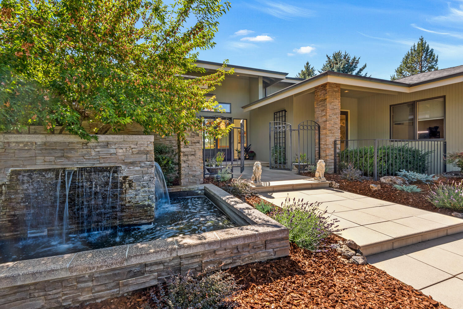 Eagle Crest - Residential