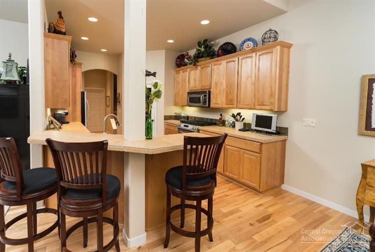 Broken Top - Residential