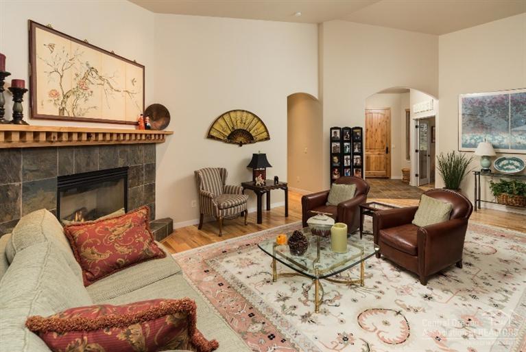 Broken Top - Residential