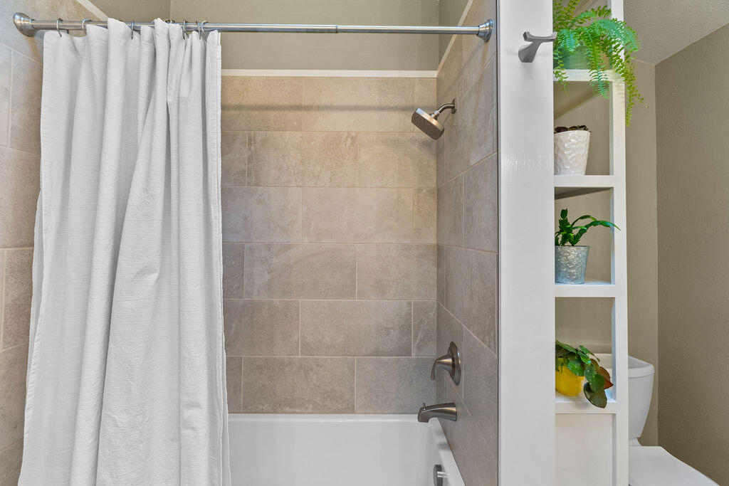 Quail Ridge - Residential