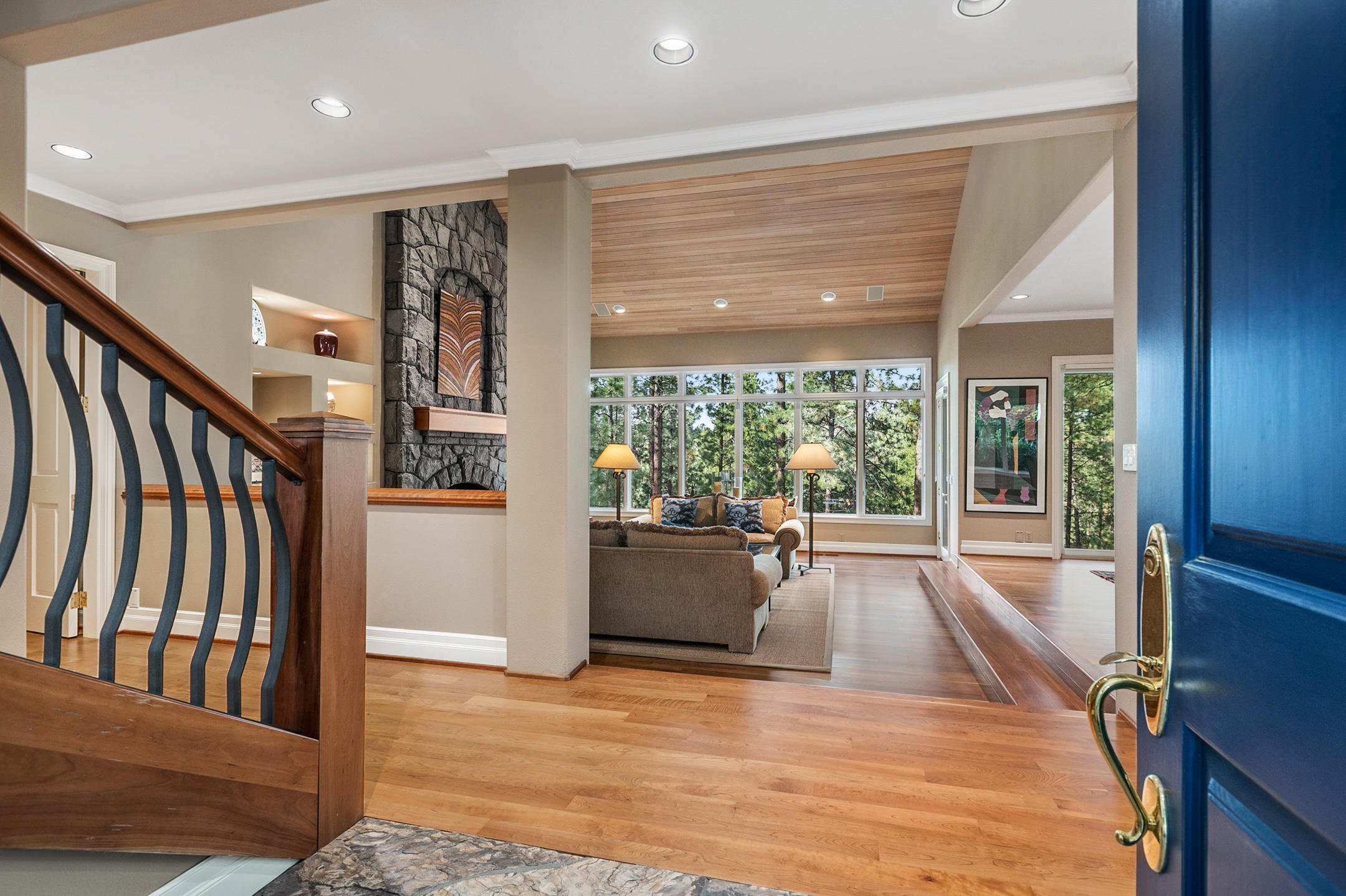 Broken Top - Residential