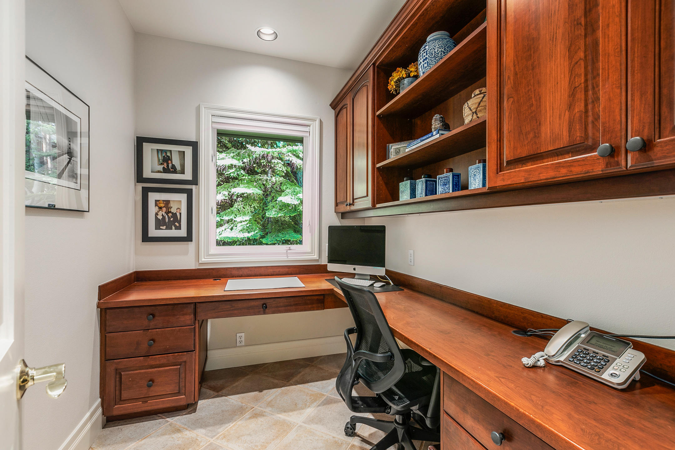 Broken Top - Residential