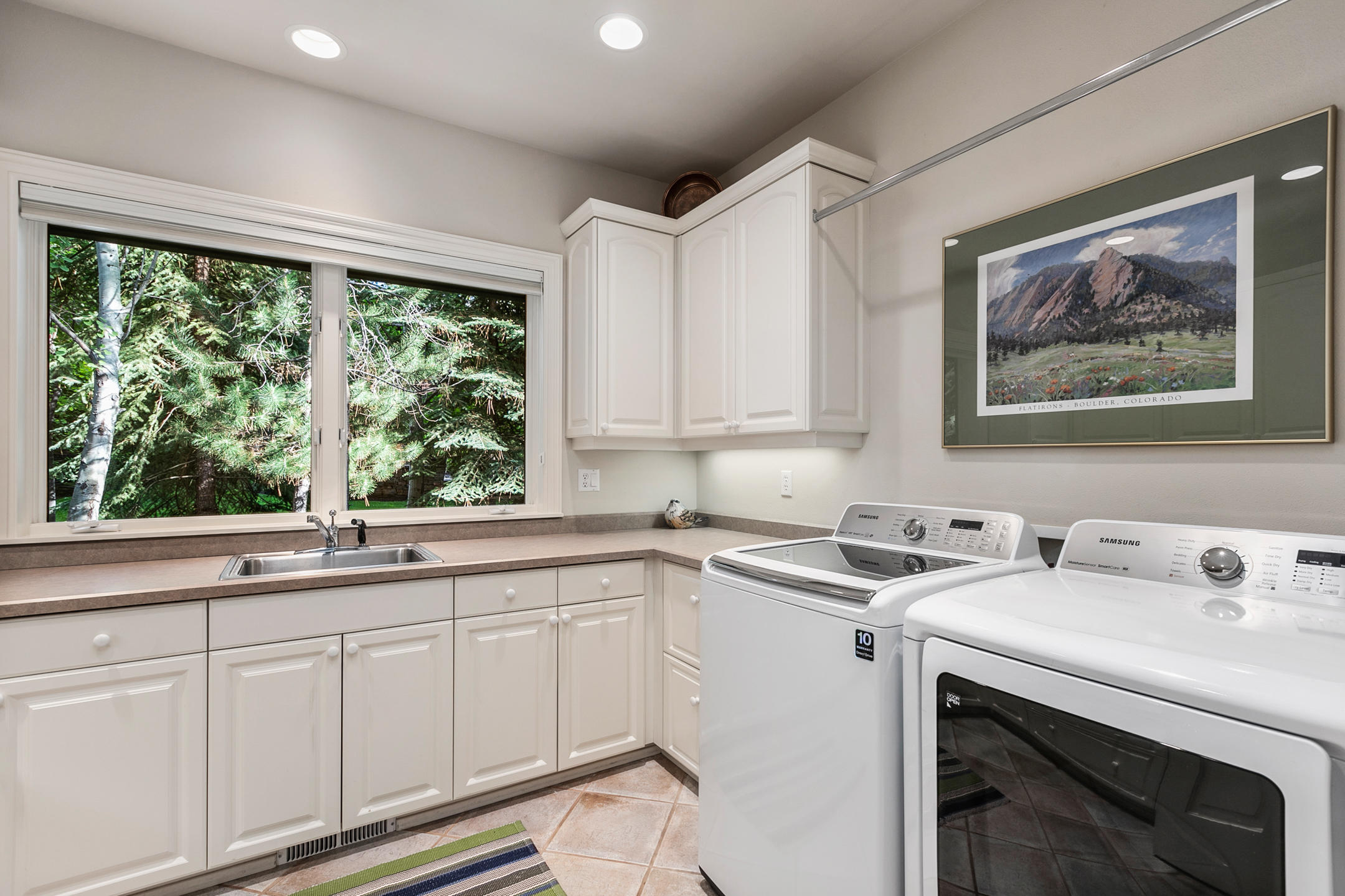 Broken Top - Residential