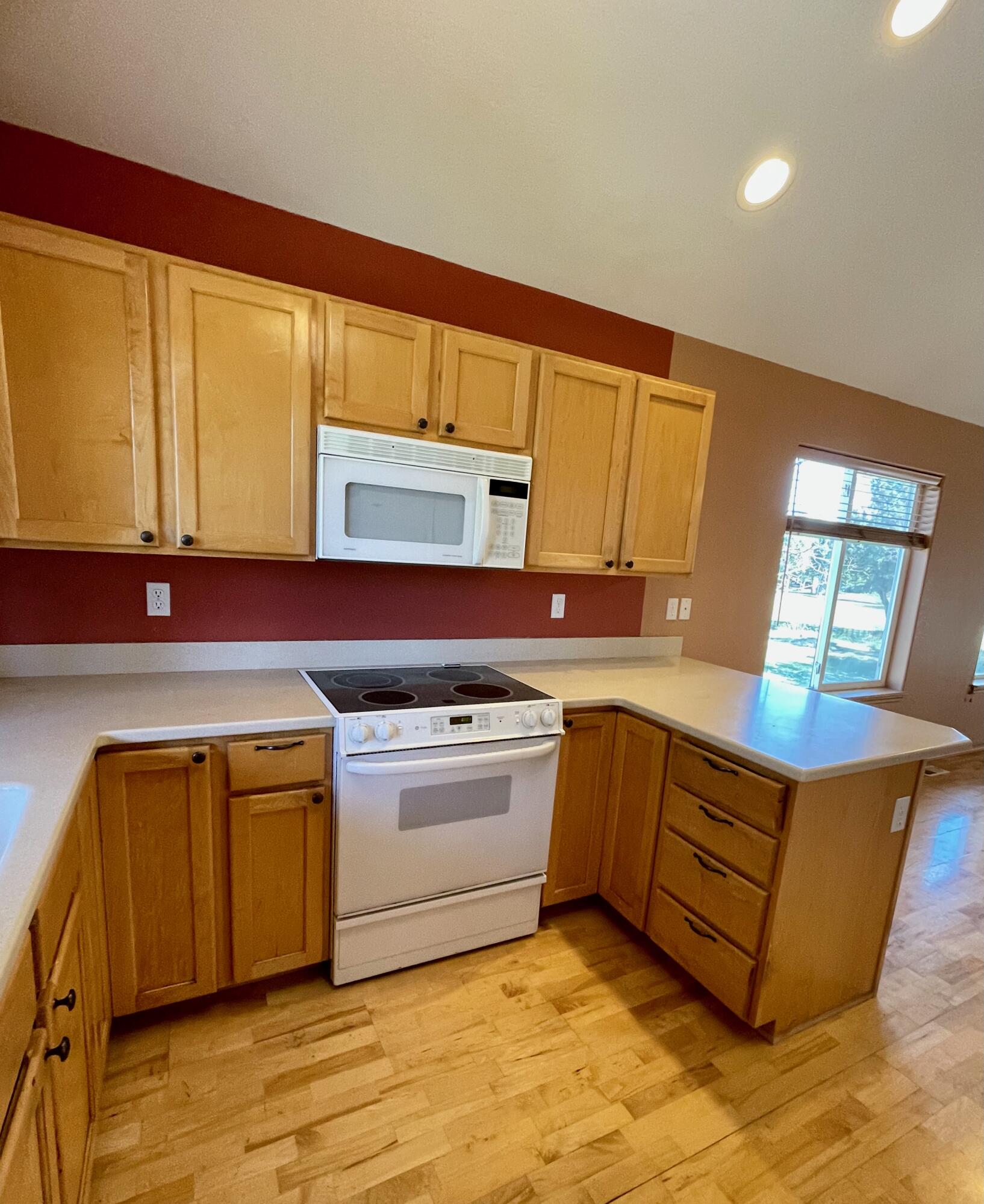 Eagle Crest - Residential