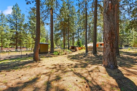 Tiny photo for 19184 Baker Road, Bend, OR 97702 (MLS # 220224153)