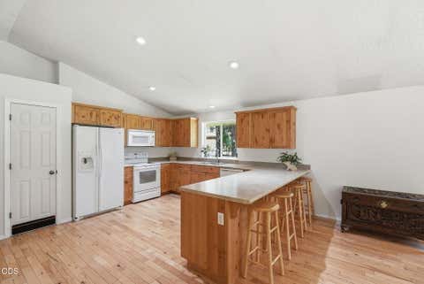 Tiny photo for 19184 Baker Road, Bend, OR 97702 (MLS # 220224153)