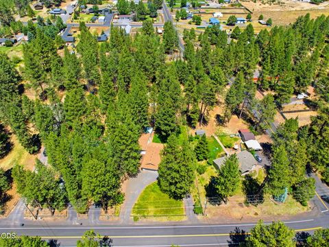 Tiny photo for 19184 Baker Road, Bend, OR 97702 (MLS # 220224153)