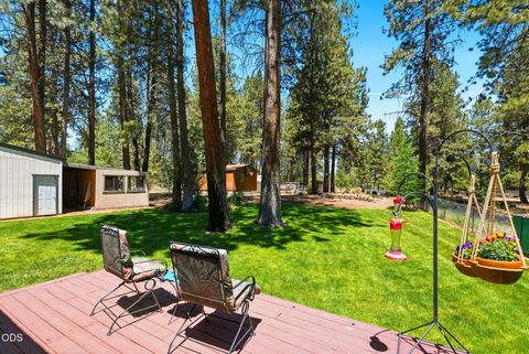 Tiny photo for 19184 Baker Road, Bend, OR 97702 (MLS # 220224153)