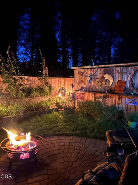Tiny photo for 19184 Baker Road, Bend, OR 97702 (MLS # 220224153)
