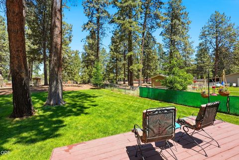 Tiny photo for 19184 Baker Road, Bend, OR 97702 (MLS # 220224153)