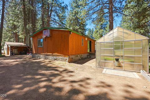 Tiny photo for 19184 Baker Road, Bend, OR 97702 (MLS # 220224153)
