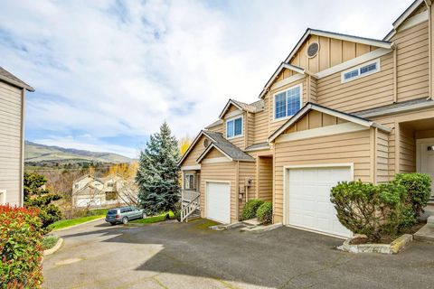 Tiny photo for 485 Larkspur Lane, Ashland, OR 97520 (MLS # 220217253)