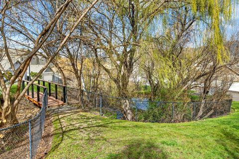 Tiny photo for 485 Larkspur Lane, Ashland, OR 97520 (MLS # 220217253)