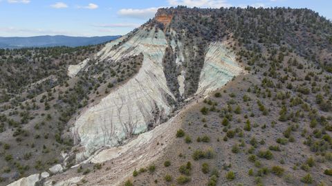 Tiny photo for 33800 SE Tackman Road, Prineville, OR 97754 (MLS # 220212415)