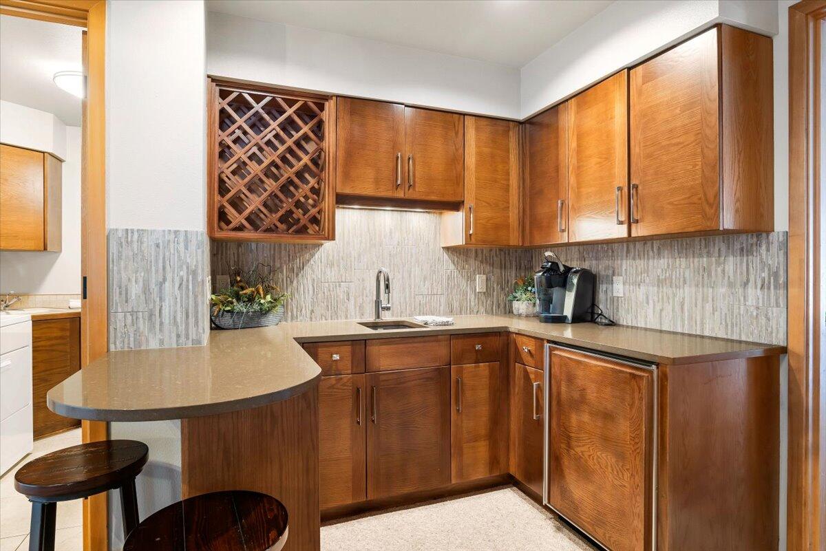 Fairway Crest Village - Residential