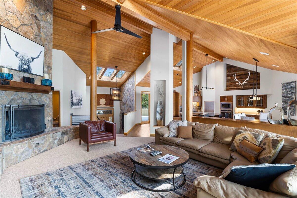 Fairway Crest Village - Residential