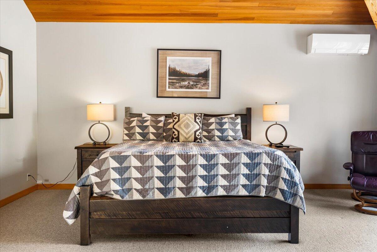 Fairway Crest Village - Residential