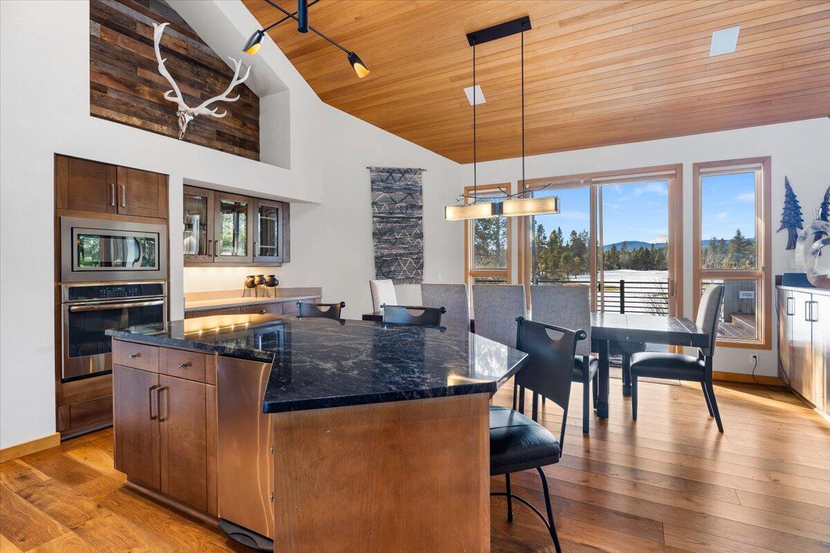 Fairway Crest Village - Residential