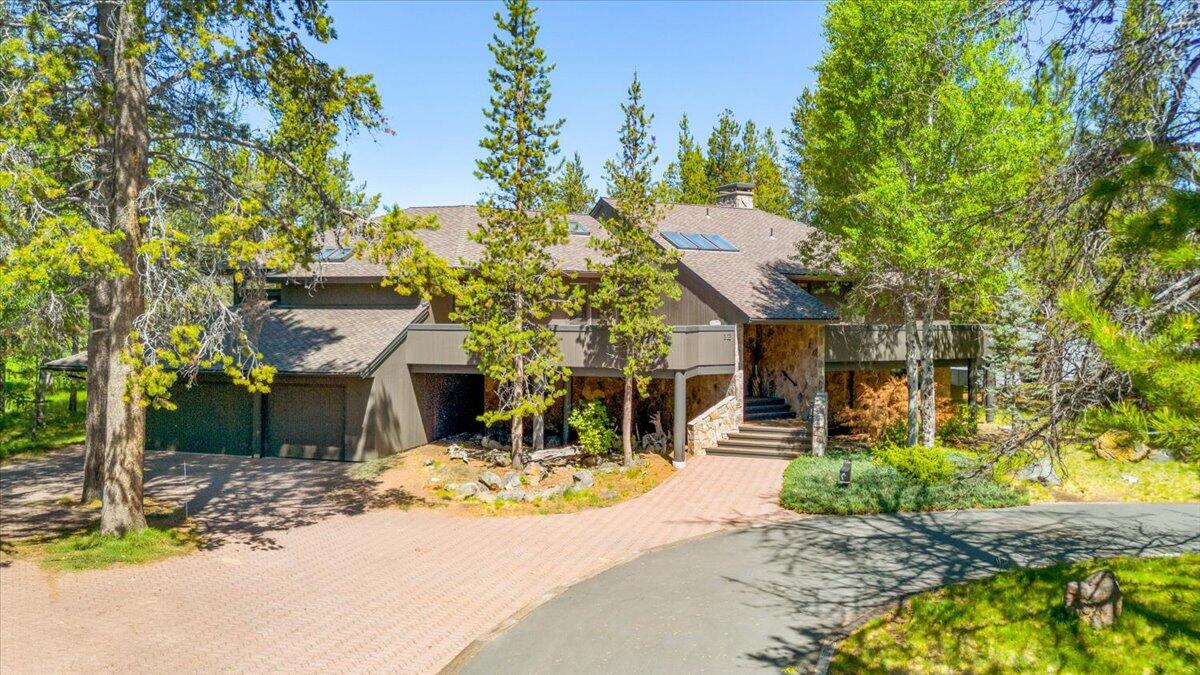 Fairway Crest Village - Residential