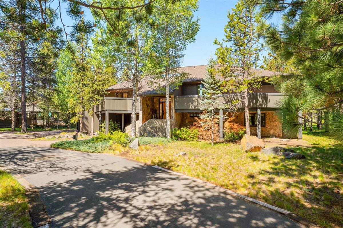 Fairway Crest Village - Residential