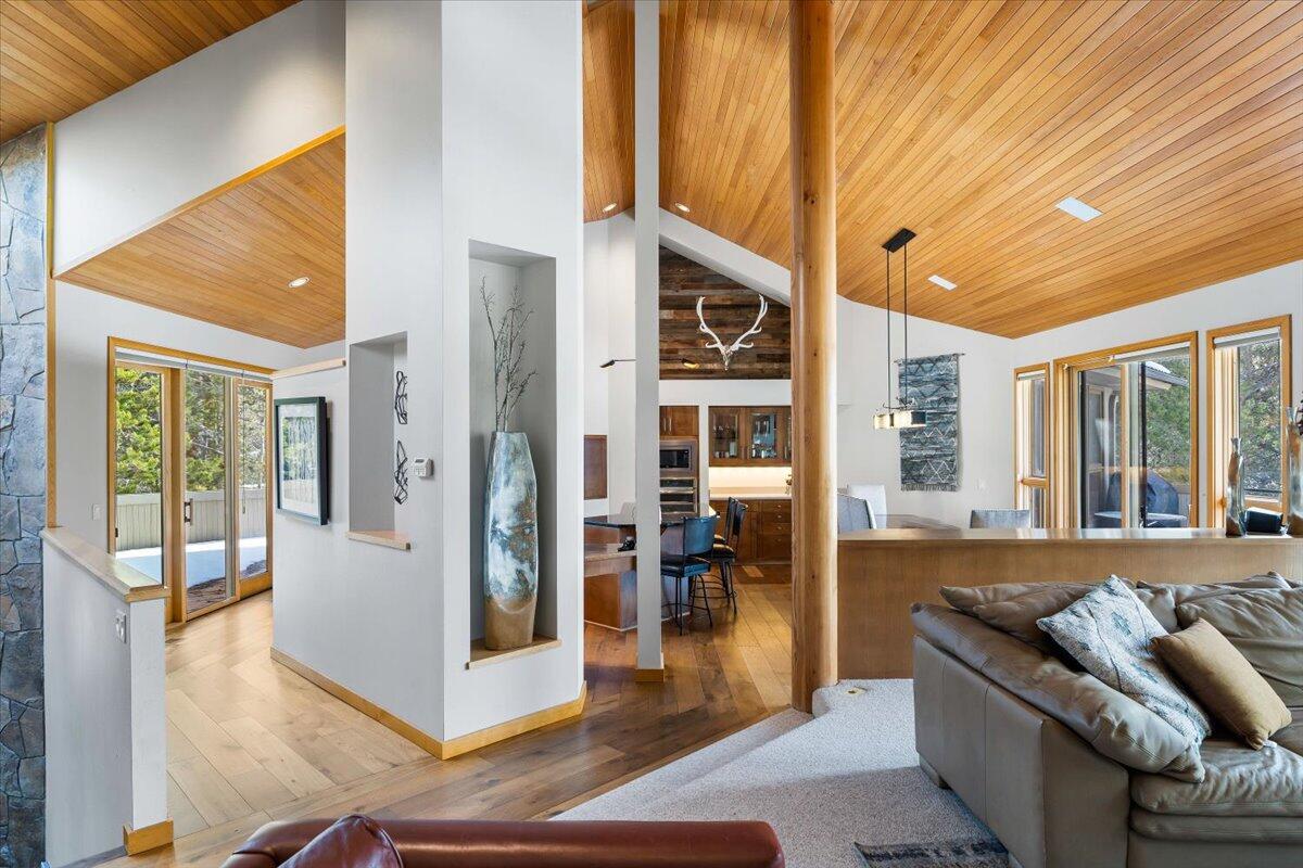 Fairway Crest Village - Residential